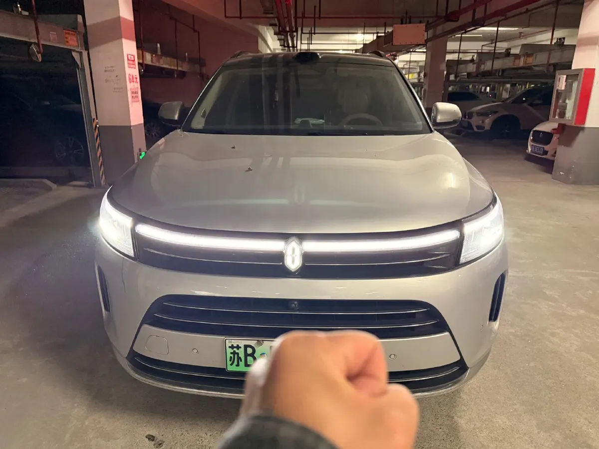 2024 AITO AITO M7 1.5T 152HP L4 REEV 40KWH,autocango,china used car exporter,china ev exporter,chinese used car exporter,chinese used ev exporter