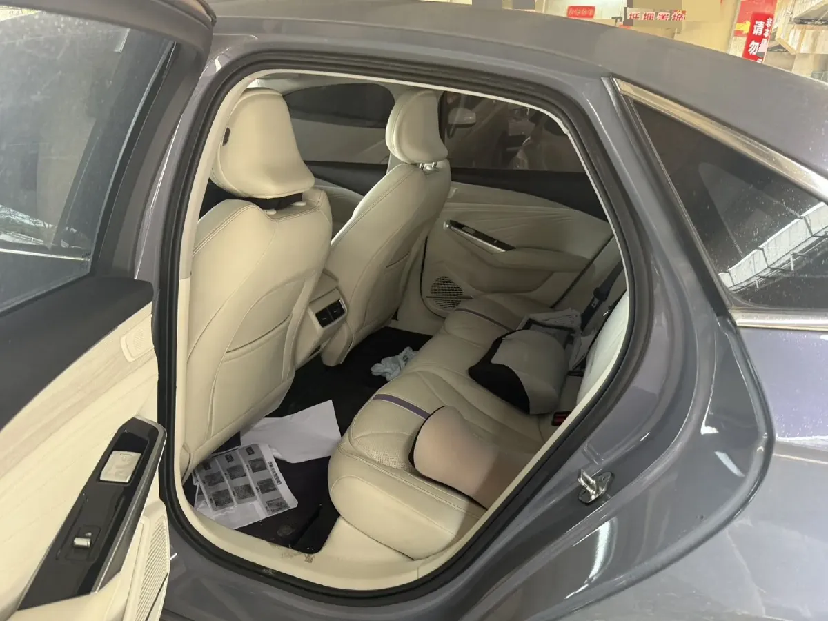 2024 Geely Preface 1.5T 163HP L4 3DHT Hybrid,autocango,china used car exporter,china ev exporter,chinese used car exporter,chinese used ev exporter