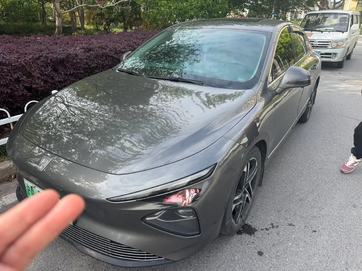 2023 Roewe D7 BEV 59.2KWH,autocango,china used car exporter,china ev exporter,chinese used car exporter,chinese used ev exporter