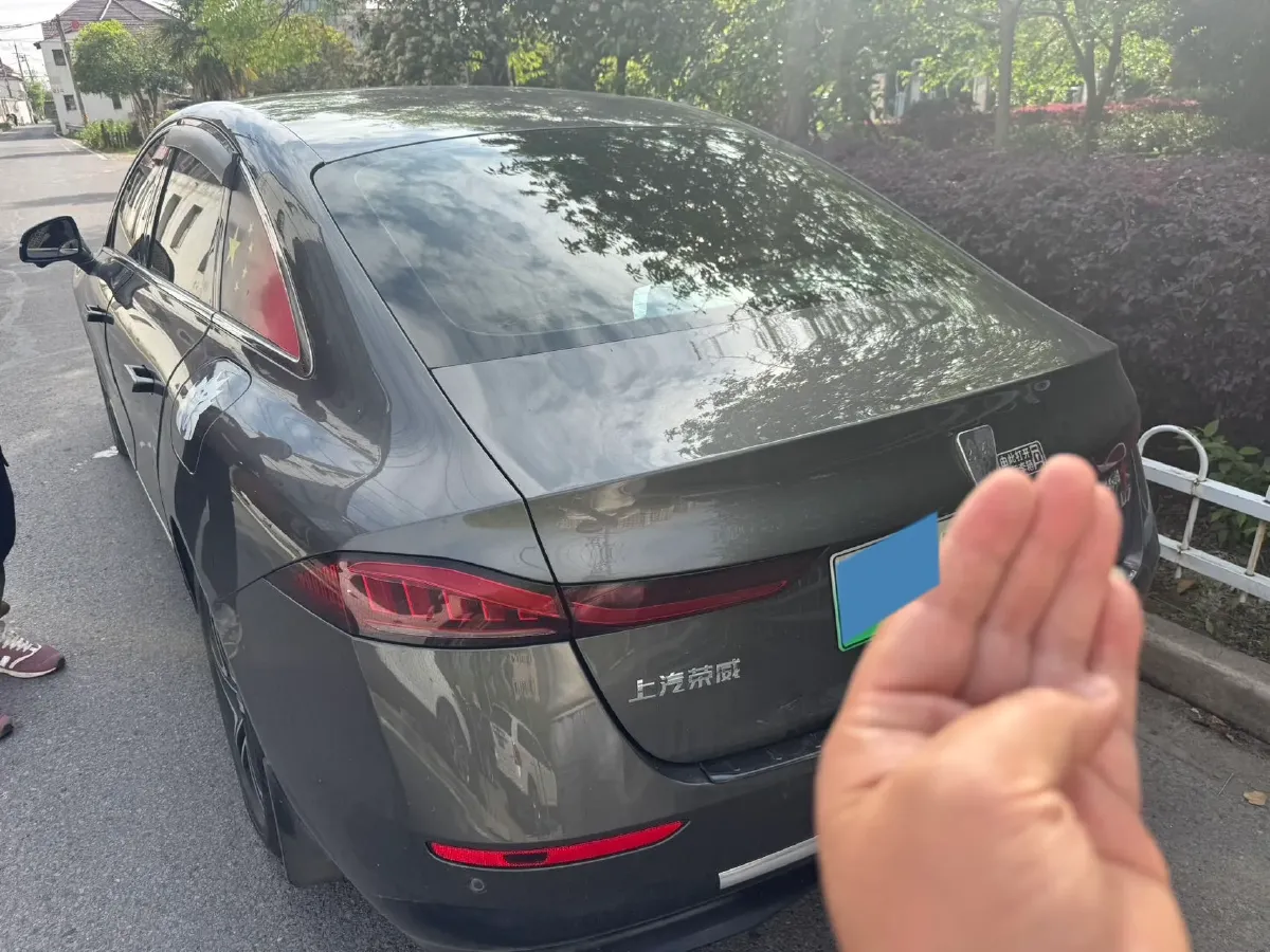 2023 Roewe D7 BEV 59.2KWH,autocango,china used car exporter,china ev exporter,chinese used car exporter,chinese used ev exporter