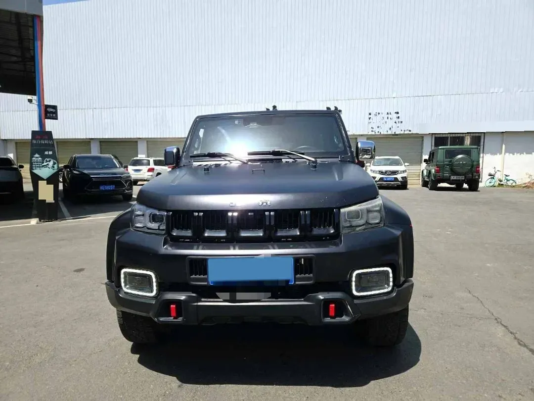 2023 Beijing BJ40 2.0T 163HP L4 8AT,autocango,china used car exporter,china ev exporter,chinese used car exporter,chinese used ev exporter