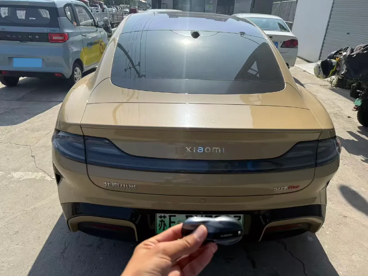 2024 MI SU7 BEV 101KWH,autocango,china used car exporter,china ev exporter,chinese used car exporter,chinese used ev exporter