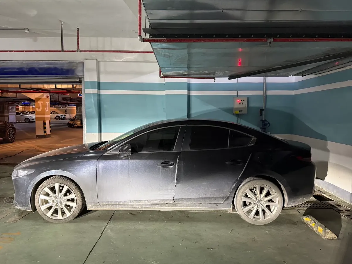 2021 Mazda 3 Axela 2.0L 158HP L4 6AT,autocango,china used car exporter,china ev exporter,chinese used car exporter,chinese used ev exporter