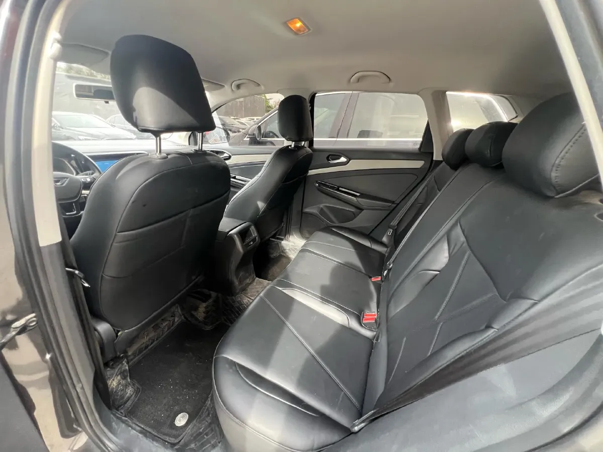 2023 Jetta VS5 1.4T 150HP L4 6AT,autocango,china used car exporter,china ev exporter,chinese used car exporter,chinese used ev exporter