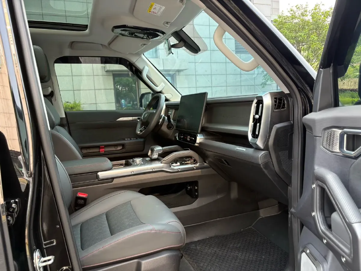 2023 Jetour Traveller 1.5T 184HP L4 7DCT,autocango,china used car exporter,china ev exporter,chinese used car exporter,chinese used ev exporter