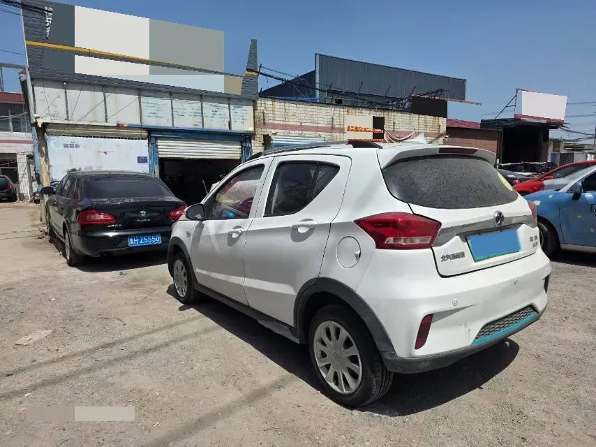 2018 Landwind XiaoYao 1.5T 163HP L4 CVT,autocango,china used car exporter,china ev exporter,chinese used car exporter,chinese used ev exporter