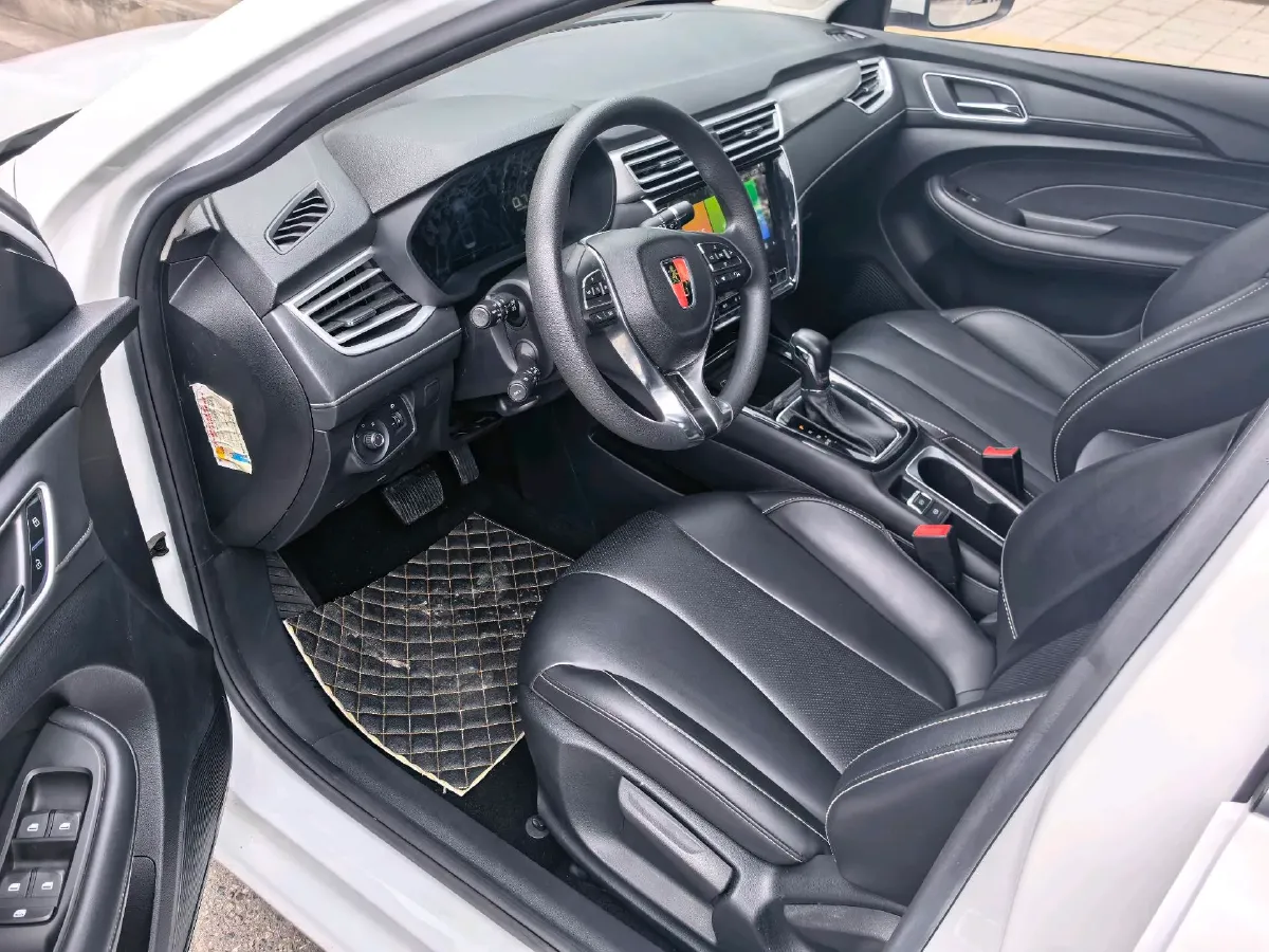 2020 Roewe i5 1.5L 120HP L4 CVT,autocango,china used car exporter,china ev exporter,chinese used car exporter,chinese used ev exporter