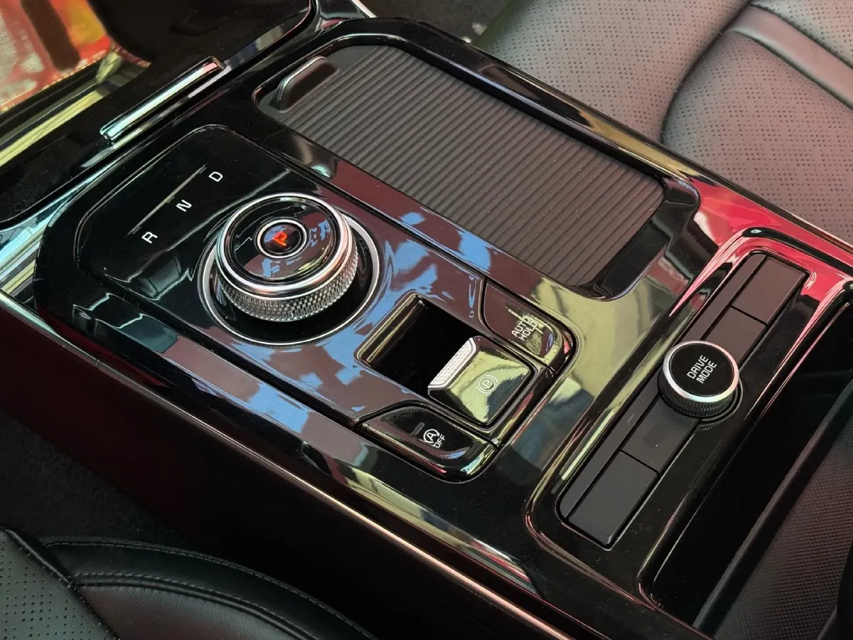 2020 Kia K5 1.5T 170HP L4 7DCT,autocango,china used car exporter,china ev exporter,chinese used car exporter,chinese used ev exporter