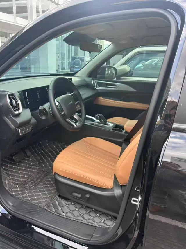 2025 Haval H5 2.0T 166HP L4 8AT,autocango,china used car exporter,china ev exporter,chinese used car exporter,chinese used ev exporter