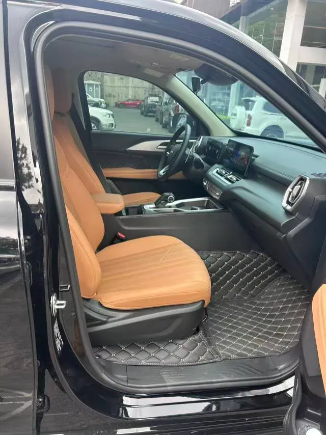 2025 Haval H5 2.0T 166HP L4 8AT,autocango,china used car exporter,china ev exporter,chinese used car exporter,chinese used ev exporter