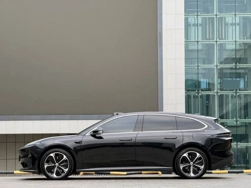 2024 NIO ET5T BEV 75KWH,autocango,china used car exporter,china ev exporter,chinese used car exporter,chinese used ev exporter