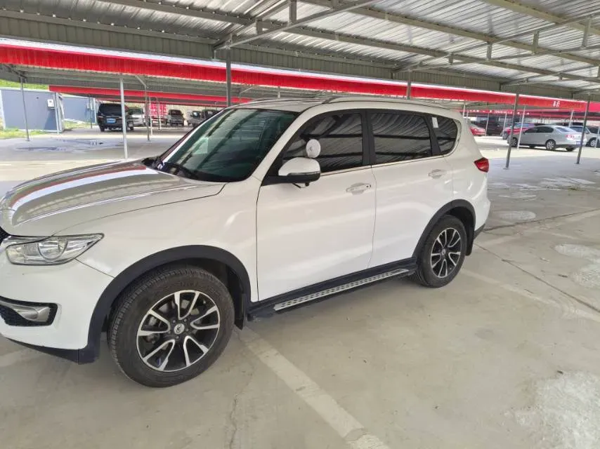 2019 KaiYi X3 1.5L 116HP L4 5MT,autocango,china used car exporter,china ev exporter,chinese used car exporter,chinese used ev exporter