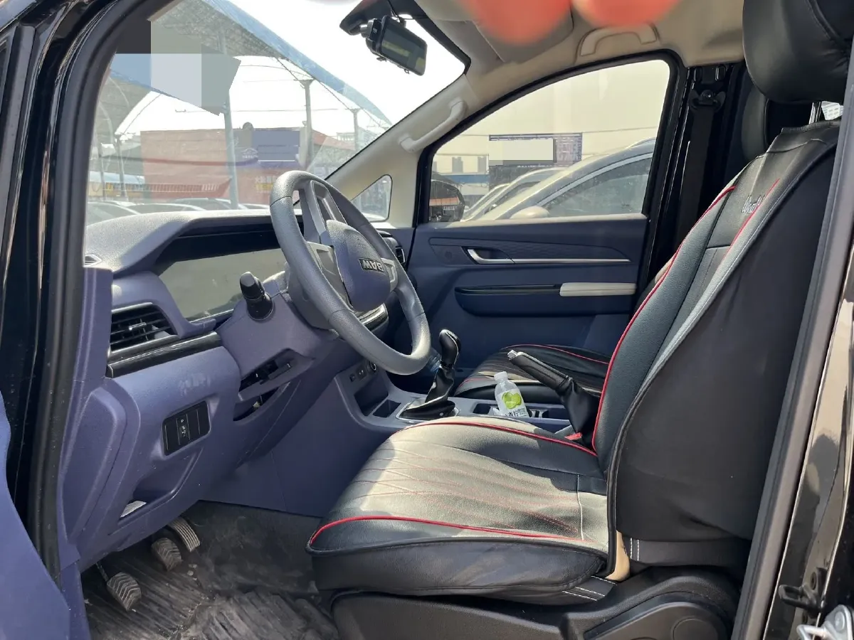 2023 BAW RuiSheng Trump M7 1.6L 124HP L4 5MT,autocango,china used car exporter,china ev exporter,chinese used car exporter,chinese used ev exporter