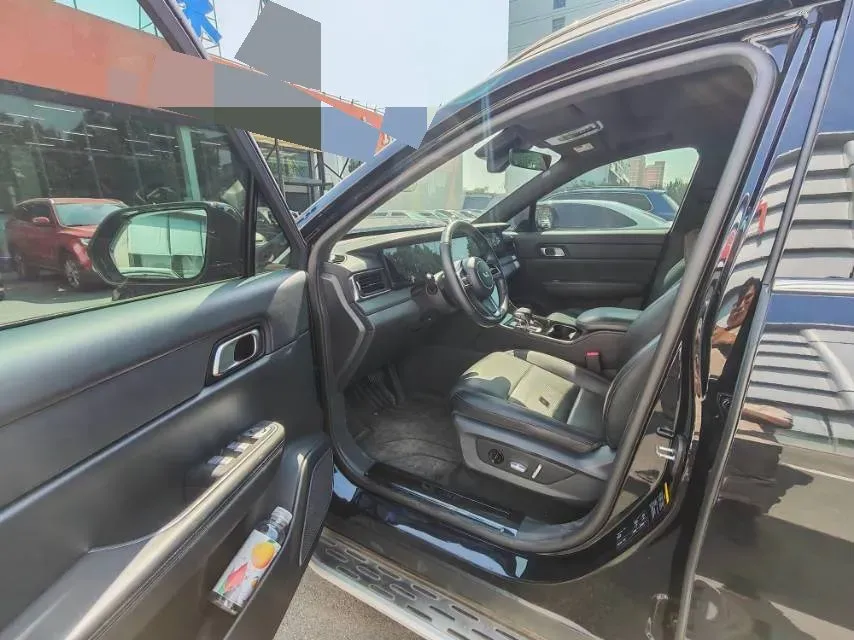 2021 Li ONE Range Extended 131HP REEV 40.5KWH,autocango,china used car exporter,china ev exporter,chinese used car exporter,chinese used ev exporter