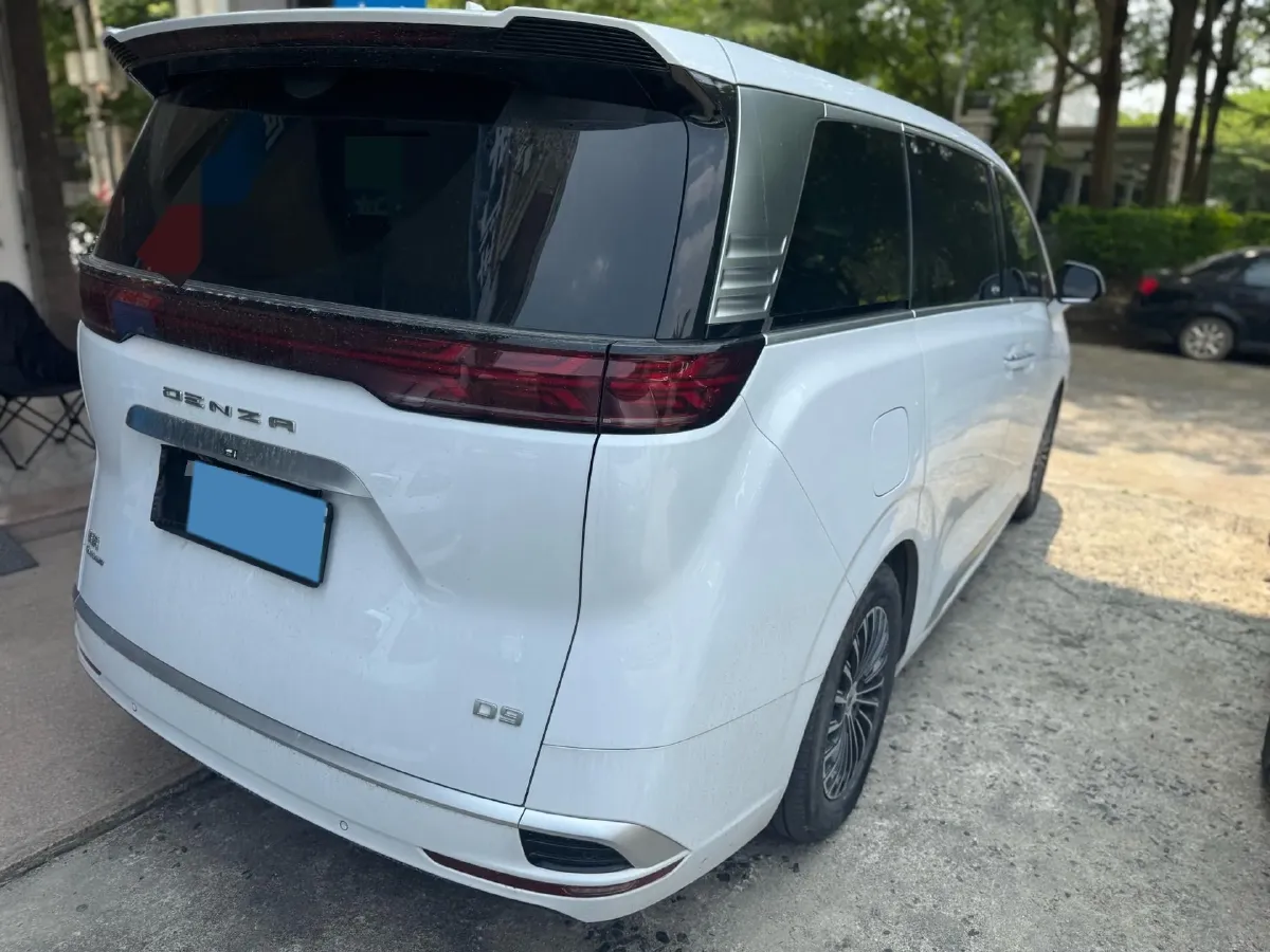 2022 Mercedes-Benz GLC Class 2.0T 197HP L4 9AT,autocango,china used car exporter,china ev exporter,chinese used car exporter,chinese used ev exporter