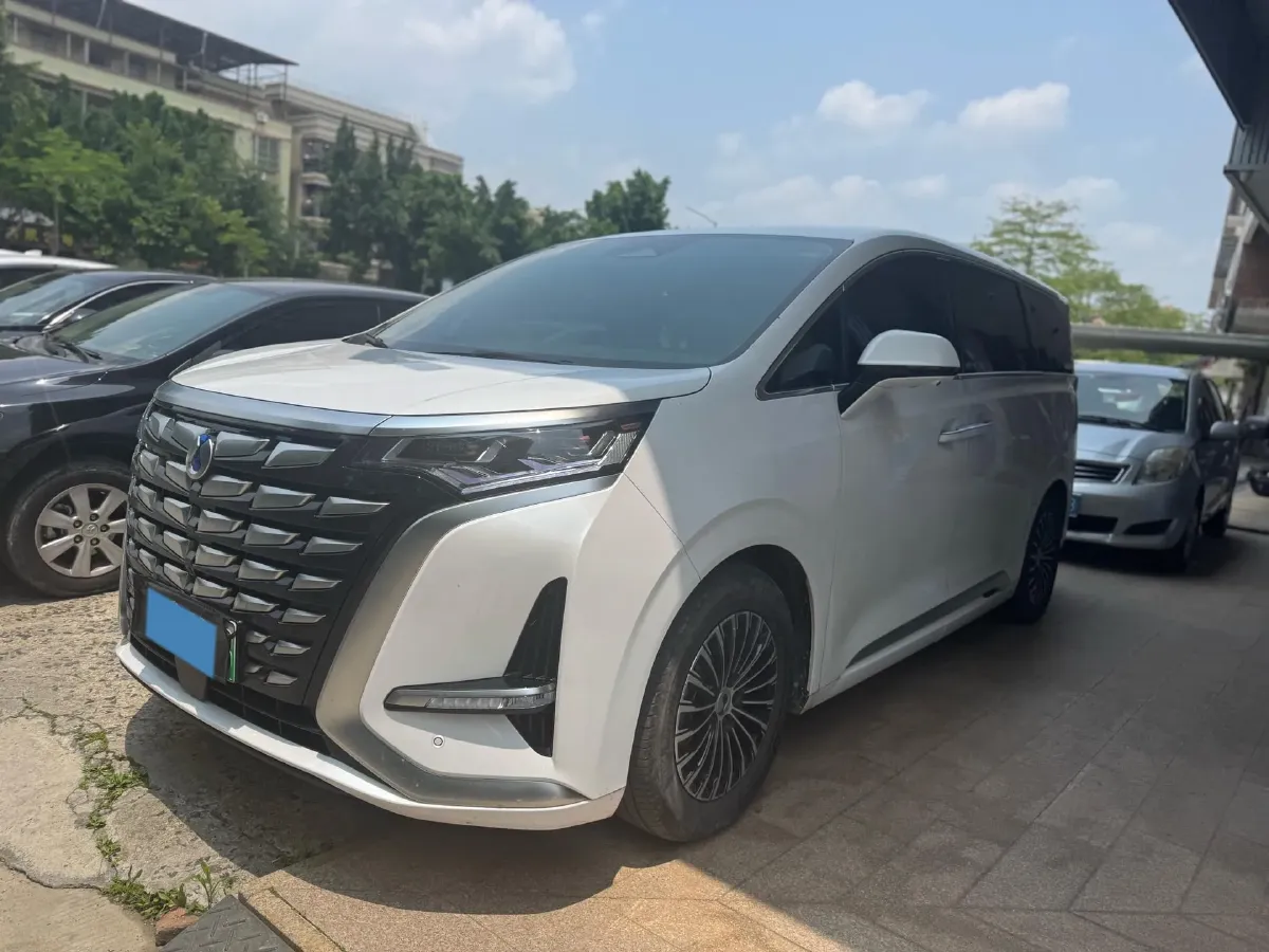 2022 Mercedes-Benz GLC Class 2.0T 197HP L4 9AT,autocango,china used car exporter,china ev exporter,chinese used car exporter,chinese used ev exporter