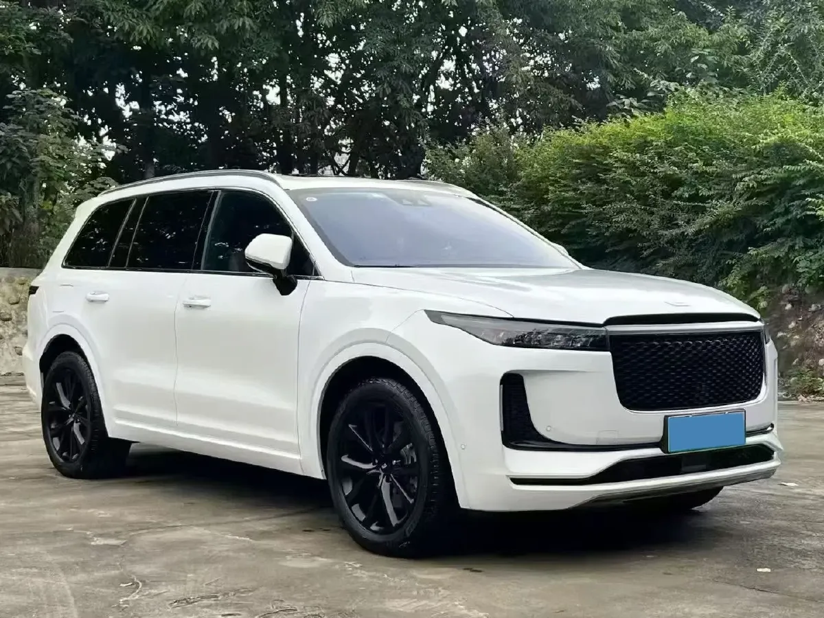 2020 Li ONE Range Extended 131HP REEV 40.5KWH,autocango,china used car exporter,china ev exporter,chinese used car exporter,chinese used ev exporter