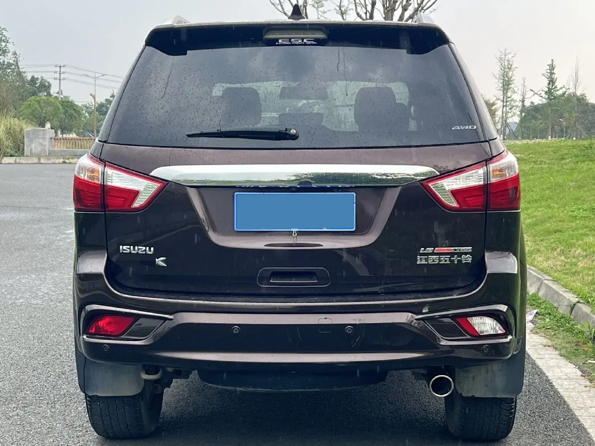 2018 Isuzu Mu-X 1.9T 163HP L4 6AT,autocango,china used car exporter,china ev exporter,chinese used car exporter,chinese used ev exporter