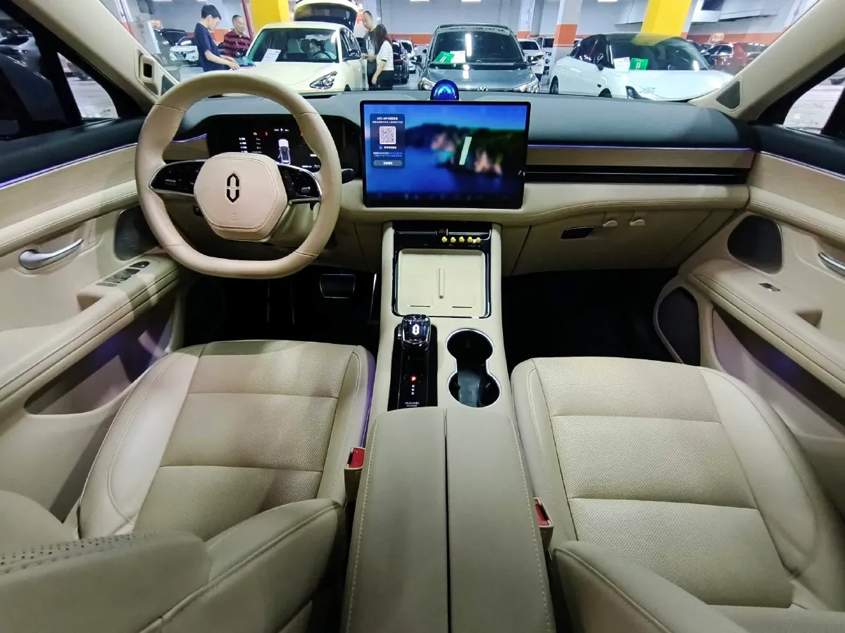 2024 HIMA AITO M5 1.5T 152HP L4 REEV 42KWH,autocango,china used car exporter,china ev exporter,chinese used car exporter,chinese used ev exporter