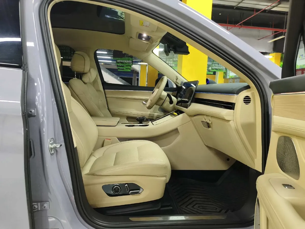 2024 HIMA AITO M5 1.5T 152HP L4 REEV 42KWH,autocango,china used car exporter,china ev exporter,chinese used car exporter,chinese used ev exporter