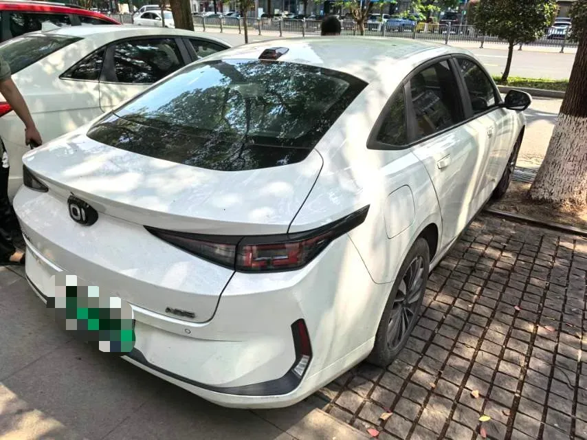 2024 ChangAn QiYuan A05 1.5L 110HP L4 E-CVT PHEV 18.99KWH,autocango,china used car exporter,china ev exporter,chinese used car exporter,chinese used ev exporter