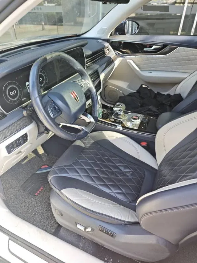 2022 HongQi HS5 2.0T 224HP L4 6AT,autocango,china used car exporter,china ev exporter,chinese used car exporter,chinese used ev exporter