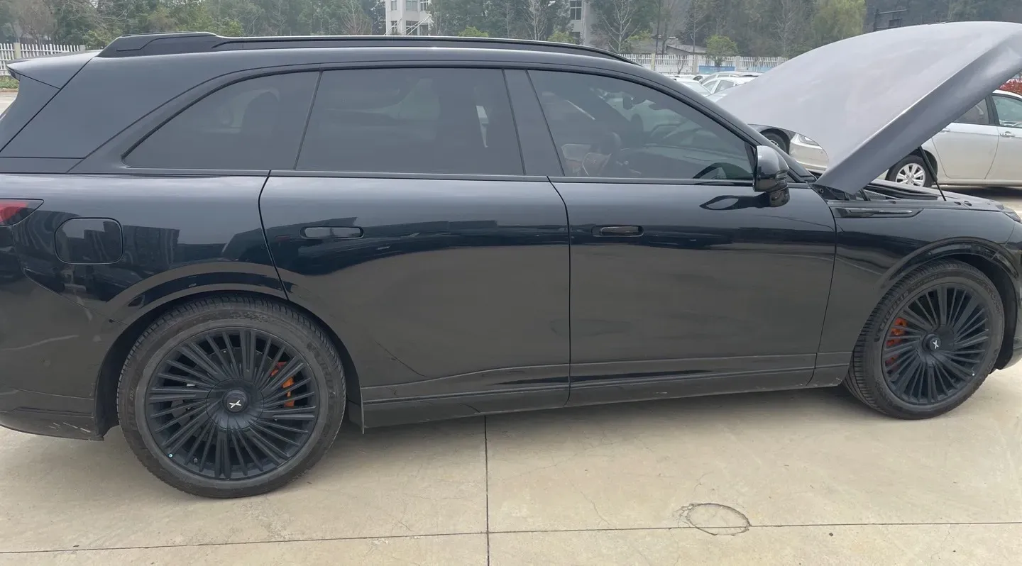 2025 Xpeng G9 BEV 79KWH,autocango,china used car exporter,china ev exporter,chinese used car exporter,chinese used ev exporter