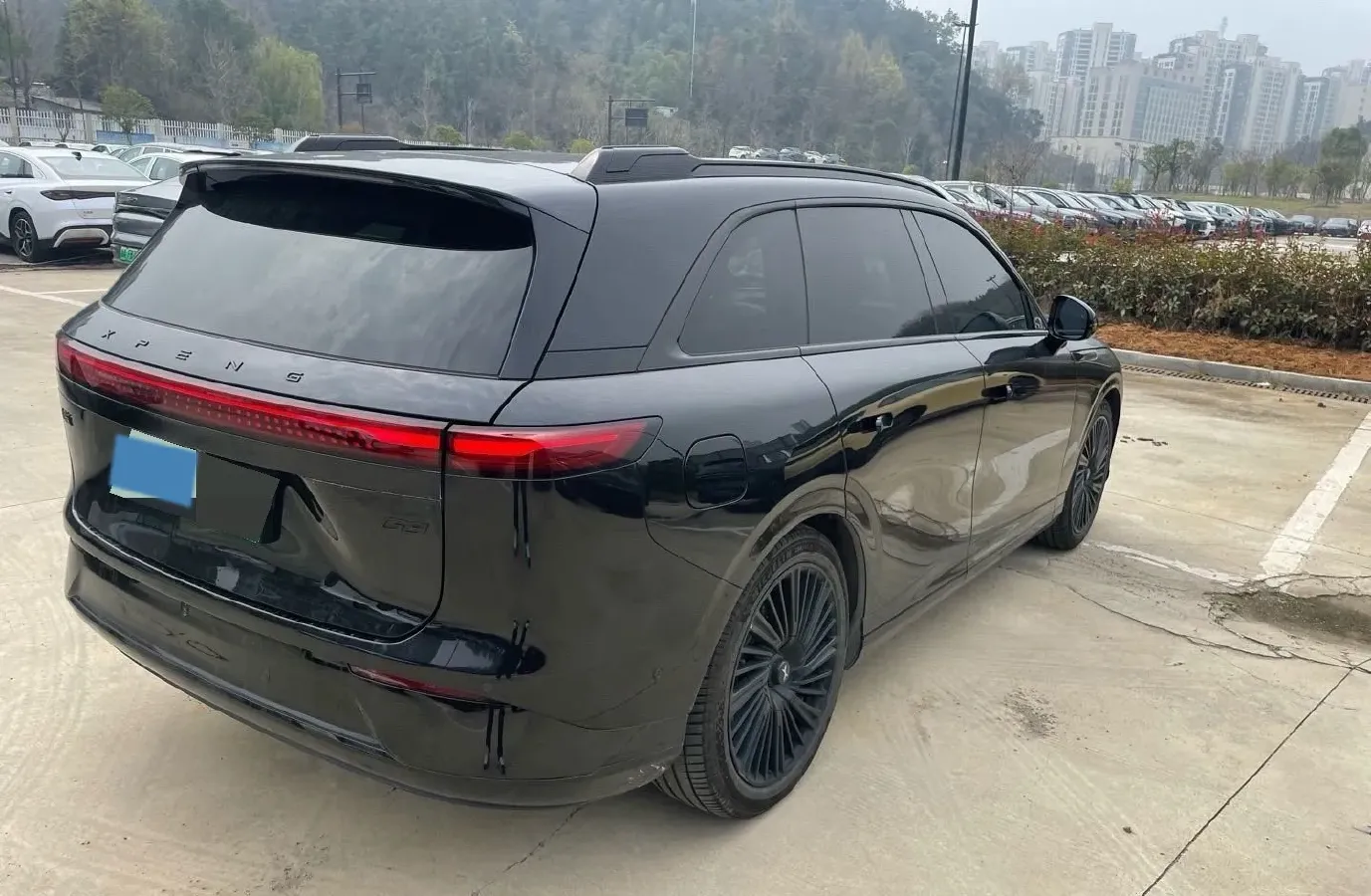 2025 Xpeng G9 BEV 79KWH,autocango,china used car exporter,china ev exporter,chinese used car exporter,chinese used ev exporter