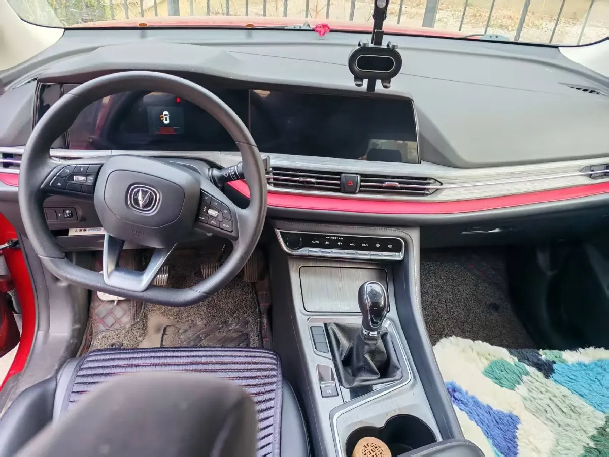 2021 ChangAn CS55 Plus 1.5T 180HP L4 6MT,autocango,china used car exporter,china ev exporter,chinese used car exporter,chinese used ev exporter