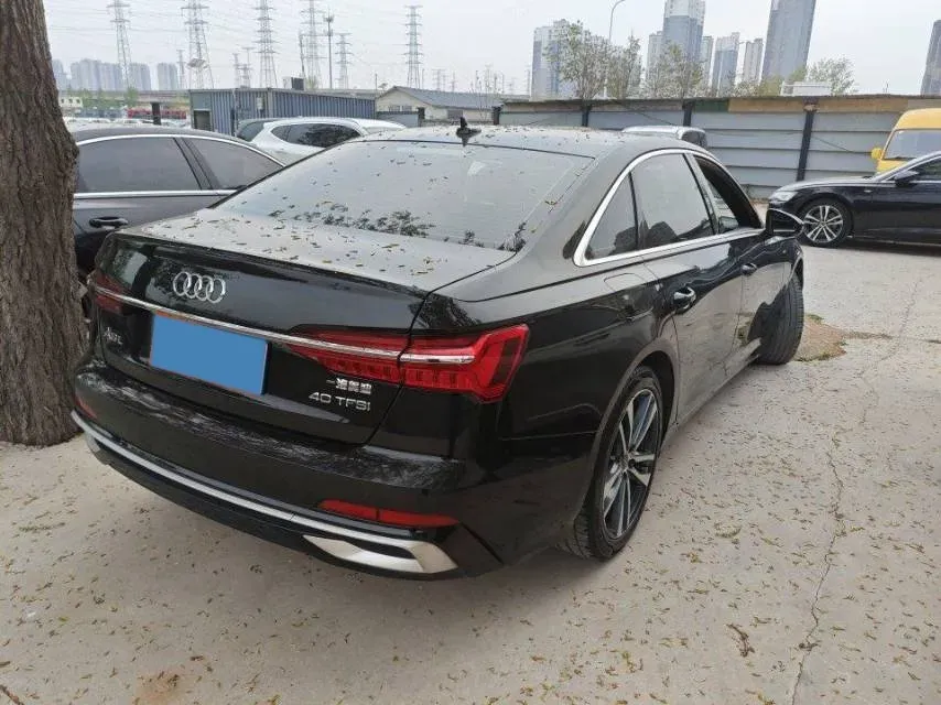 2023 Audi A6L 2.0T 190HP L4 7DCT,autocango,china used car exporter,china ev exporter,chinese used car exporter,chinese used ev exporter