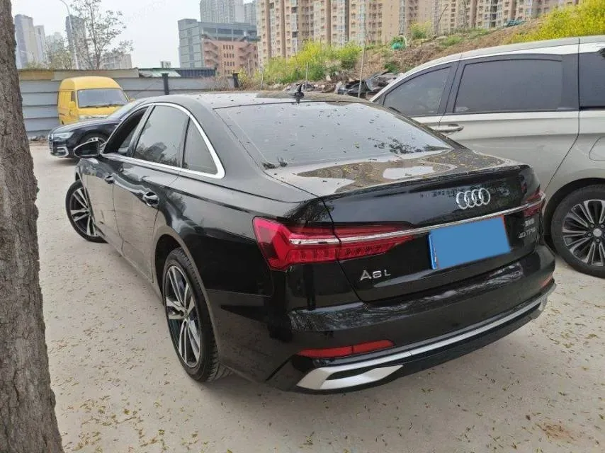 2023 Audi A6L 2.0T 190HP L4 7DCT,autocango,china used car exporter,china ev exporter,chinese used car exporter,chinese used ev exporter