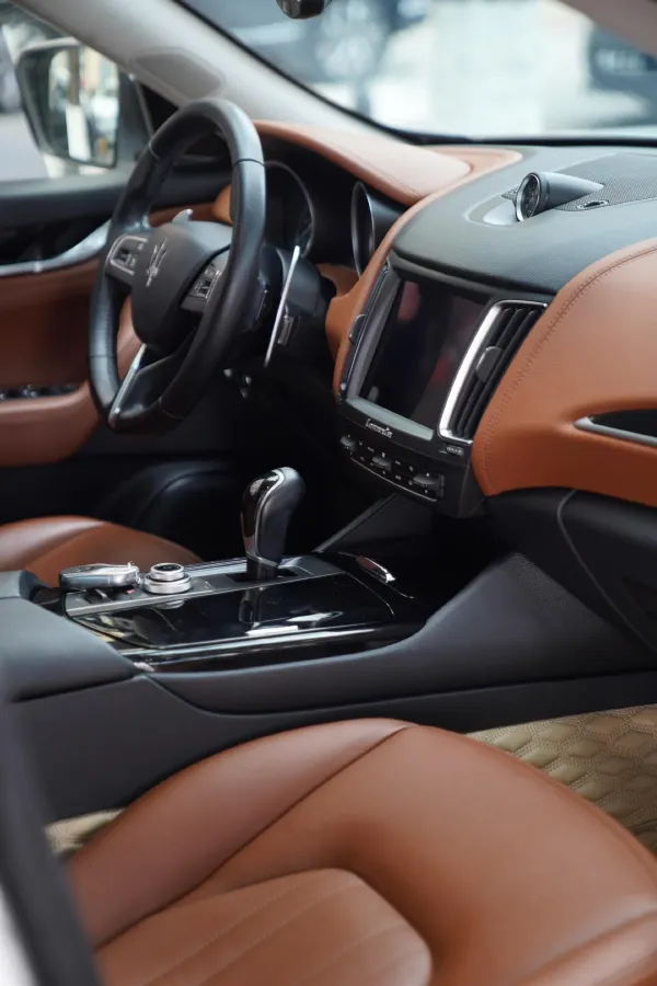 2018 Maserati Levante 3.0T 350HP V6 8AT,autocango,china used car exporter,china ev exporter,chinese used car exporter,chinese used ev exporter