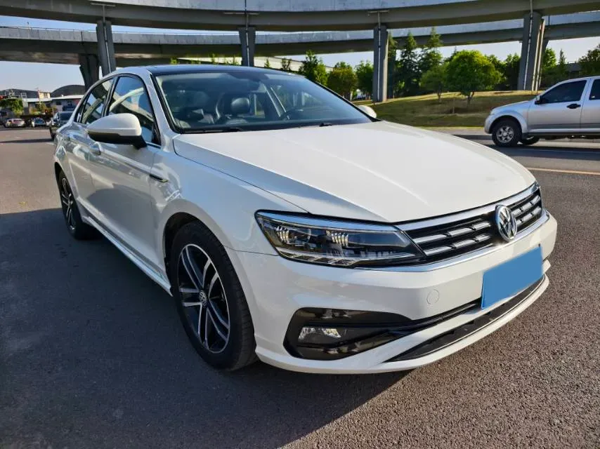 2019 Volkswagen Passat 1.4T 150HP L4 7DCT,autocango,china used car exporter,china ev exporter,chinese used car exporter,chinese used ev exporter