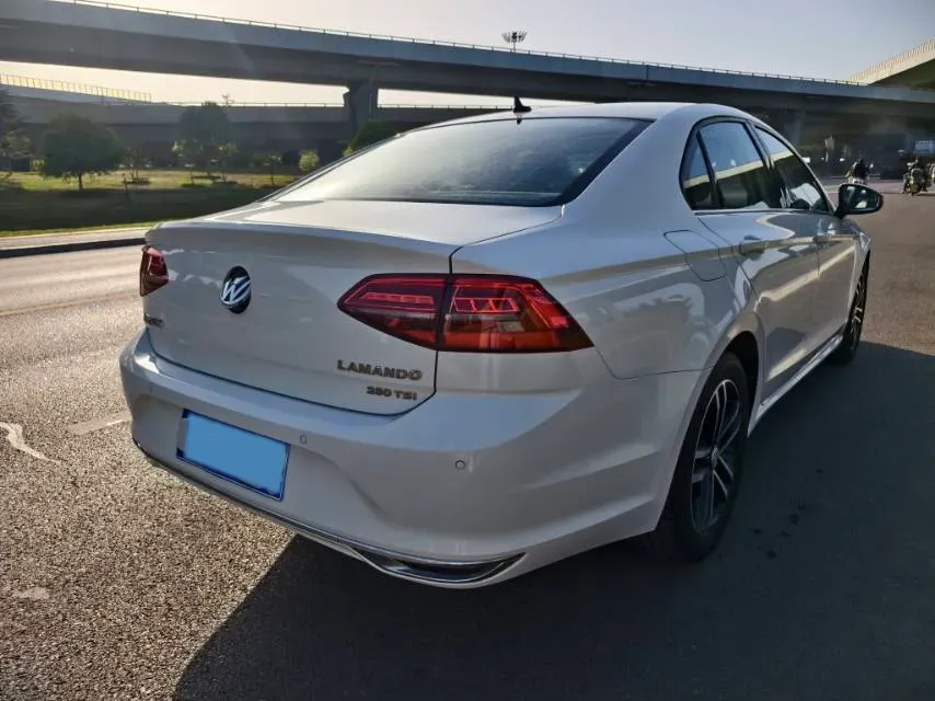 2019 Volkswagen Passat 1.4T 150HP L4 7DCT,autocango,china used car exporter,china ev exporter,chinese used car exporter,chinese used ev exporter