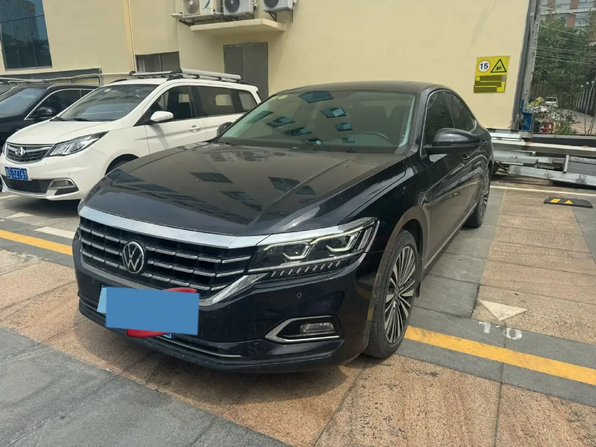 2020 Volkswagen Passat 2.0T 186HP L4 7DCT,autocango,china used car exporter,china ev exporter,chinese used car exporter,chinese used ev exporter