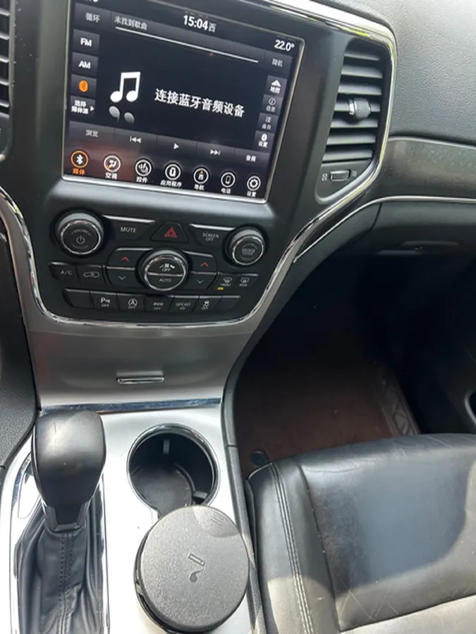 2017 Jeep Grand Cherokee 3.0L 234HP V6 8AT,autocango,china used car exporter,china ev exporter,chinese used car exporter,chinese used ev exporter