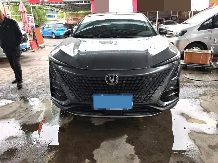 2022 ChangAn UNI-T 1.5T 188HP L4 7DCT,autocango,china used car exporter,china ev exporter,chinese used car exporter,chinese used ev exporter