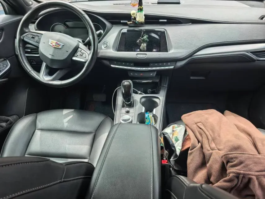 2020 Cadillac XT4 2.0T 241HP L4 9AT,autocango,china used car exporter,china ev exporter,chinese used car exporter,chinese used ev exporter