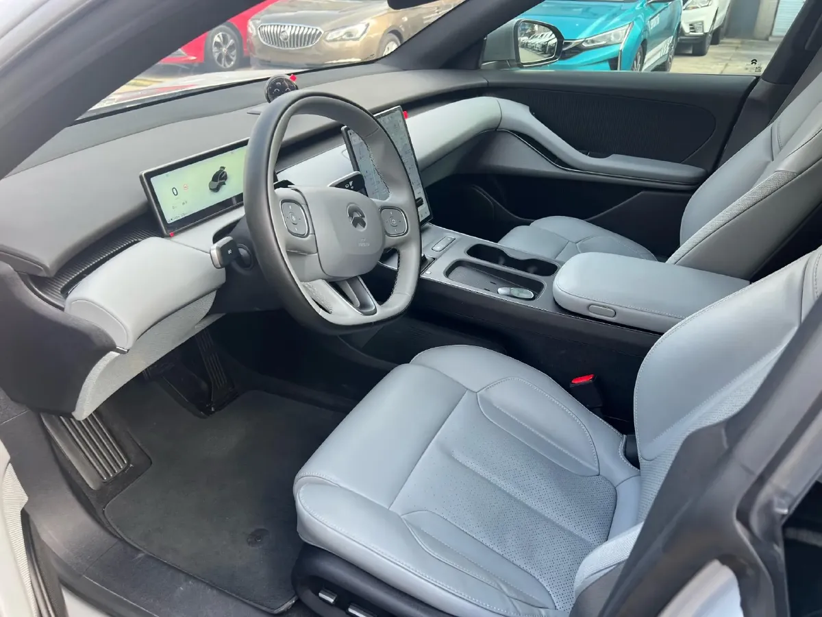 2024 NIO ET5T BEV 75KWH,autocango,china used car exporter,china ev exporter,chinese used car exporter,chinese used ev exporter