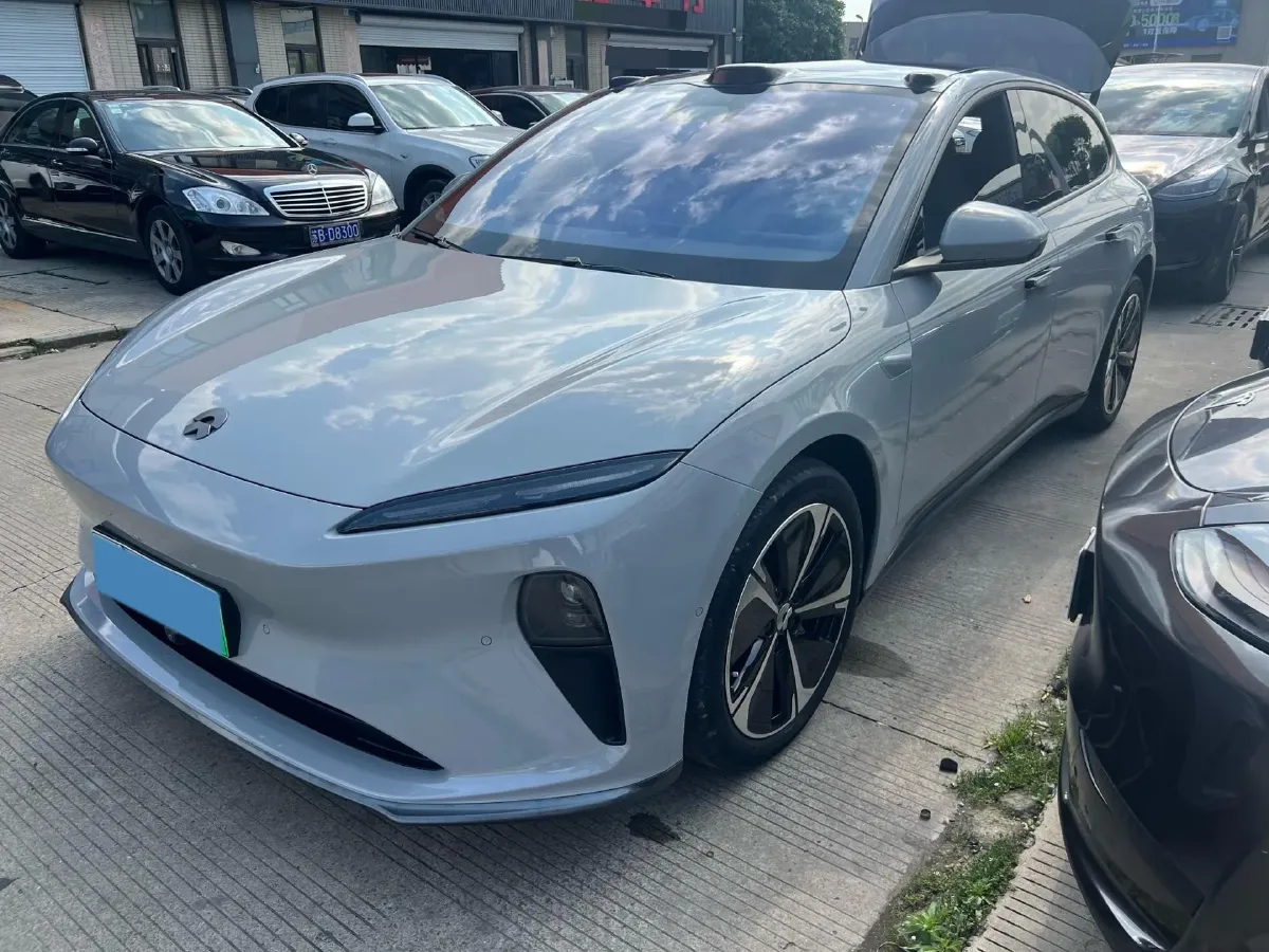 2024 NIO ET5T BEV 75KWH,autocango,china used car exporter,china ev exporter,chinese used car exporter,chinese used ev exporter