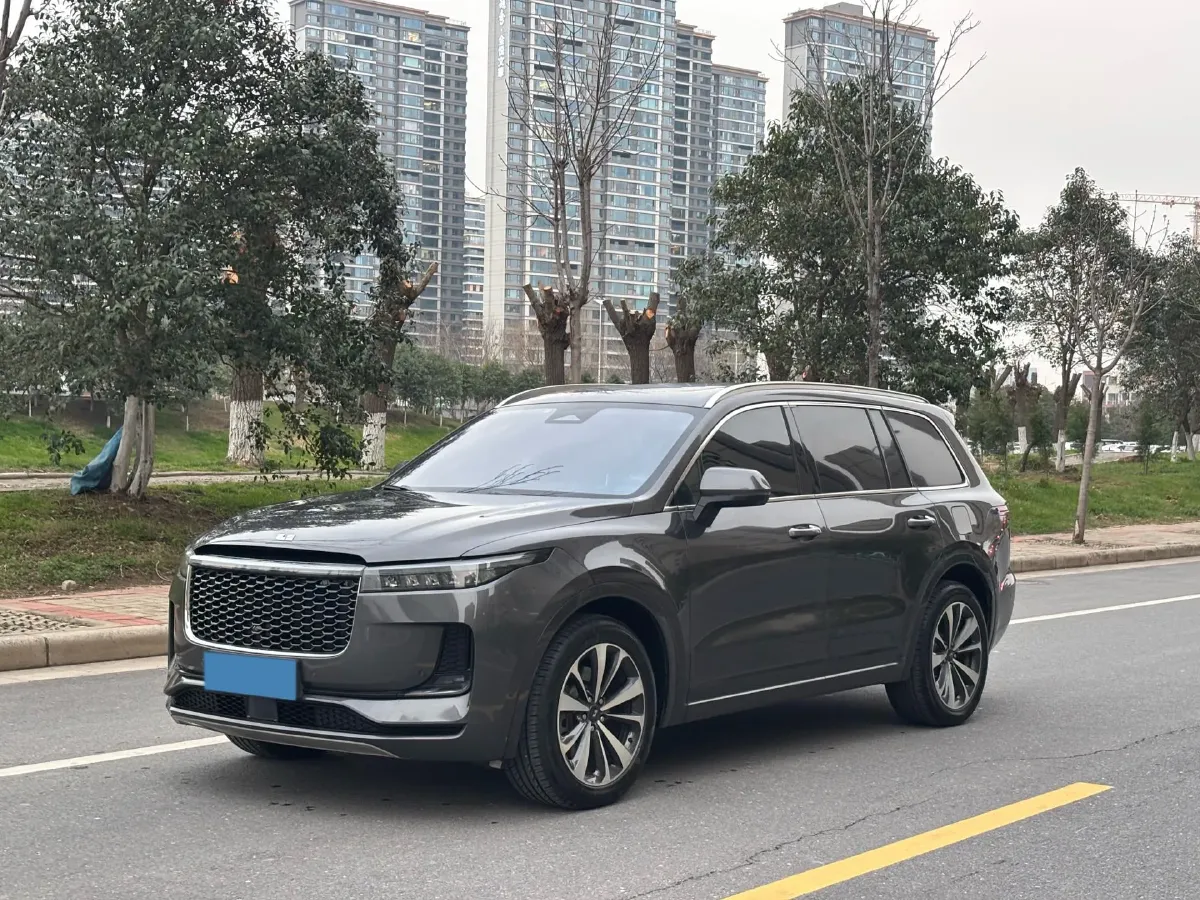 2021 Li ONE Range Extended 131HP REEV 40.5KWH,autocango,china used car exporter,china ev exporter,chinese used car exporter,chinese used ev exporter