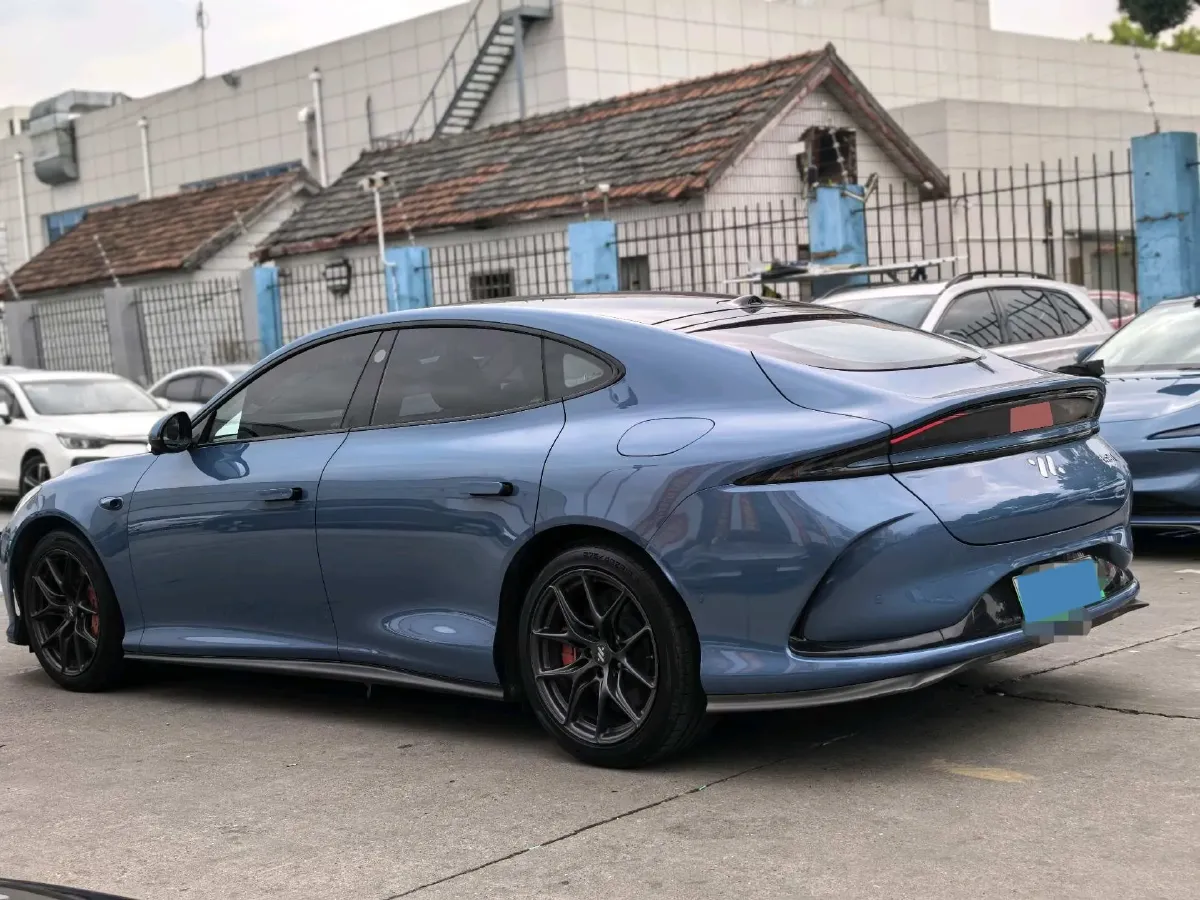 2024 IM L6 BEV 75KWH,autocango,china used car exporter,china ev exporter,chinese used car exporter,chinese used ev exporter