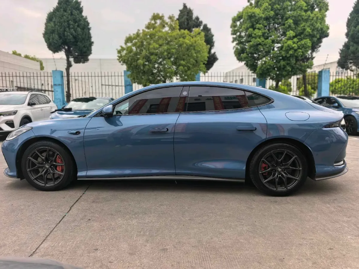 2024 IM L6 BEV 75KWH,autocango,china used car exporter,china ev exporter,chinese used car exporter,chinese used ev exporter