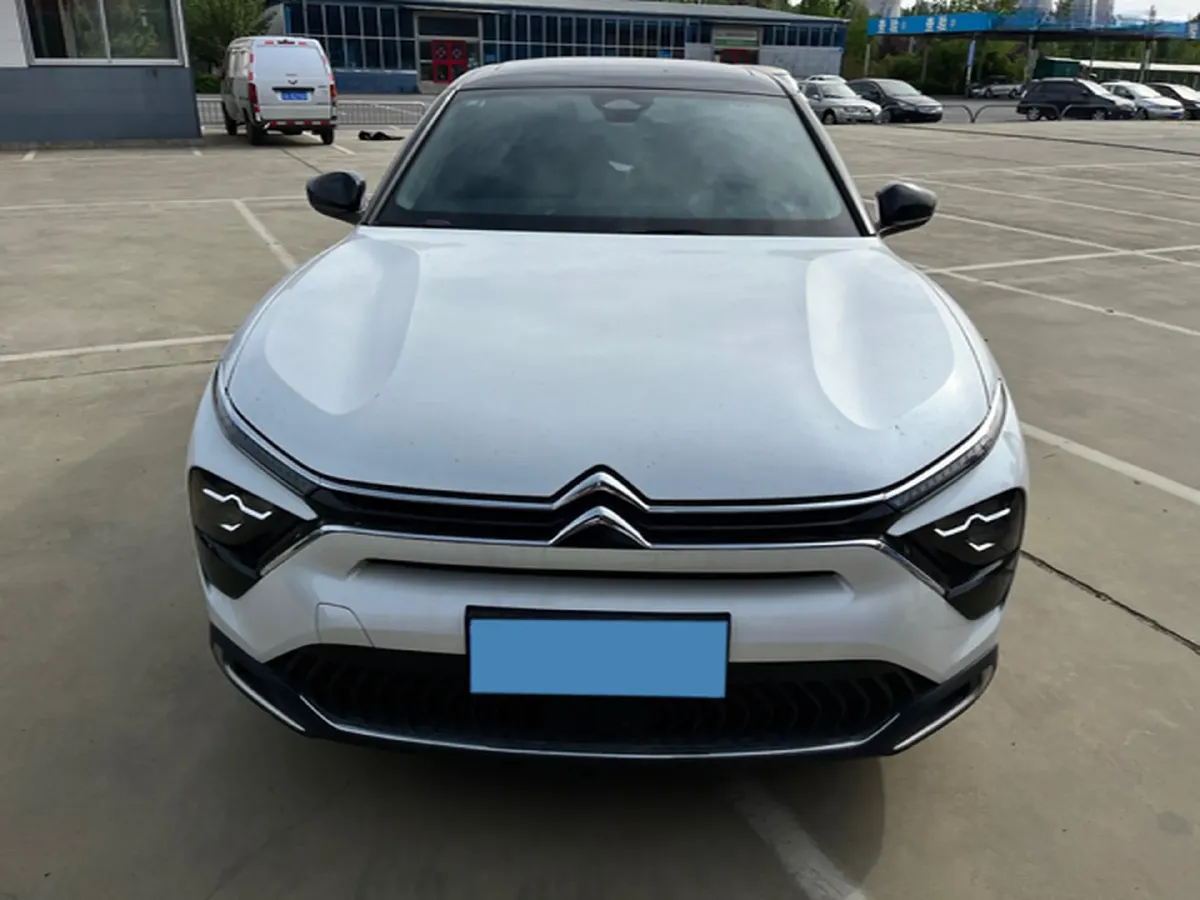 2022 Citroen C5 X 1.6T 175HP L4 8AT,autocango,china used car exporter,china ev exporter,chinese used car exporter,chinese used ev exporter