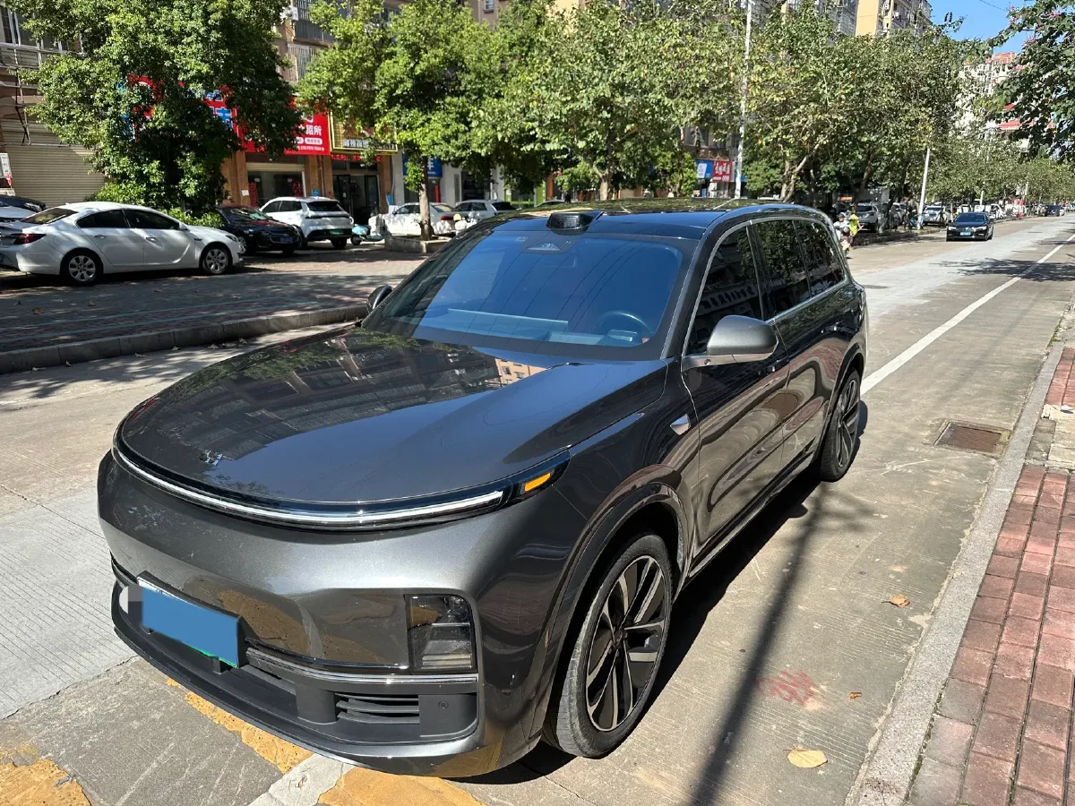 2022 Li L9 Range Extended 154HP REEV 42.6KWH,autocango,china used car exporter,china ev exporter,chinese used car exporter,chinese used ev exporter