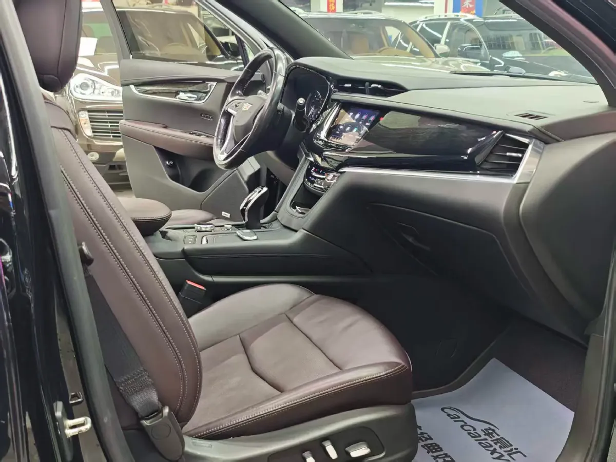 2020 Cadillac XT6 2.0T 237HP L4 9AT,autocango,china used car exporter,china ev exporter,chinese used car exporter,chinese used ev exporter