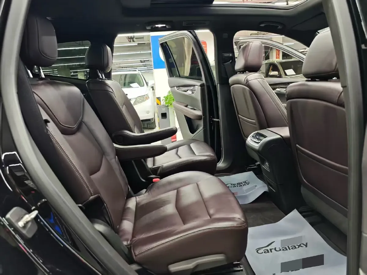 2020 Cadillac XT6 2.0T 237HP L4 9AT,autocango,china used car exporter,china ev exporter,chinese used car exporter,chinese used ev exporter