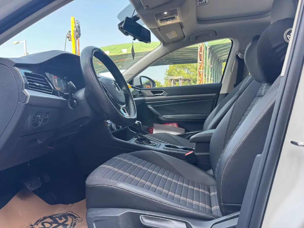 2021 Volkswagen Lavida 1.4T 150HP L4 7DCT,autocango,china used car exporter,china ev exporter,chinese used car exporter,chinese used ev exporter