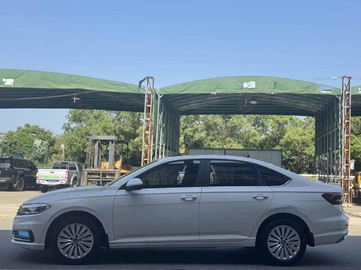 2021 Volkswagen Lavida 1.4T 150HP L4 7DCT,autocango,china used car exporter,china ev exporter,chinese used car exporter,chinese used ev exporter