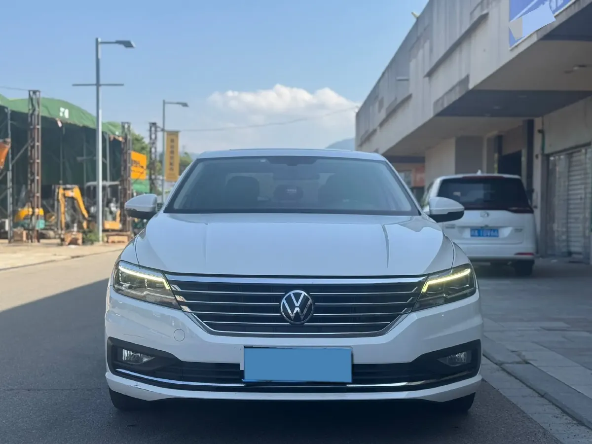2021 Volkswagen Lavida 1.4T 150HP L4 7DCT,autocango,china used car exporter,china ev exporter,chinese used car exporter,chinese used ev exporter